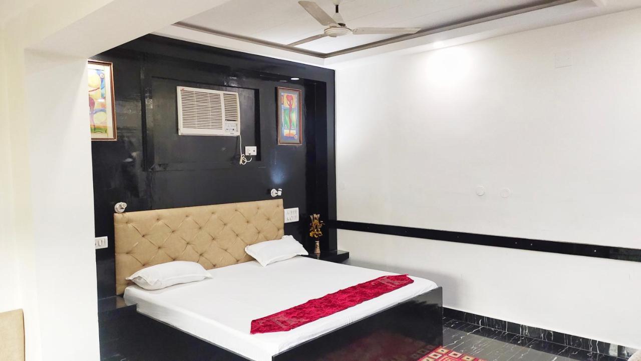 Hotel Shivay Palace Basti Exterior photo