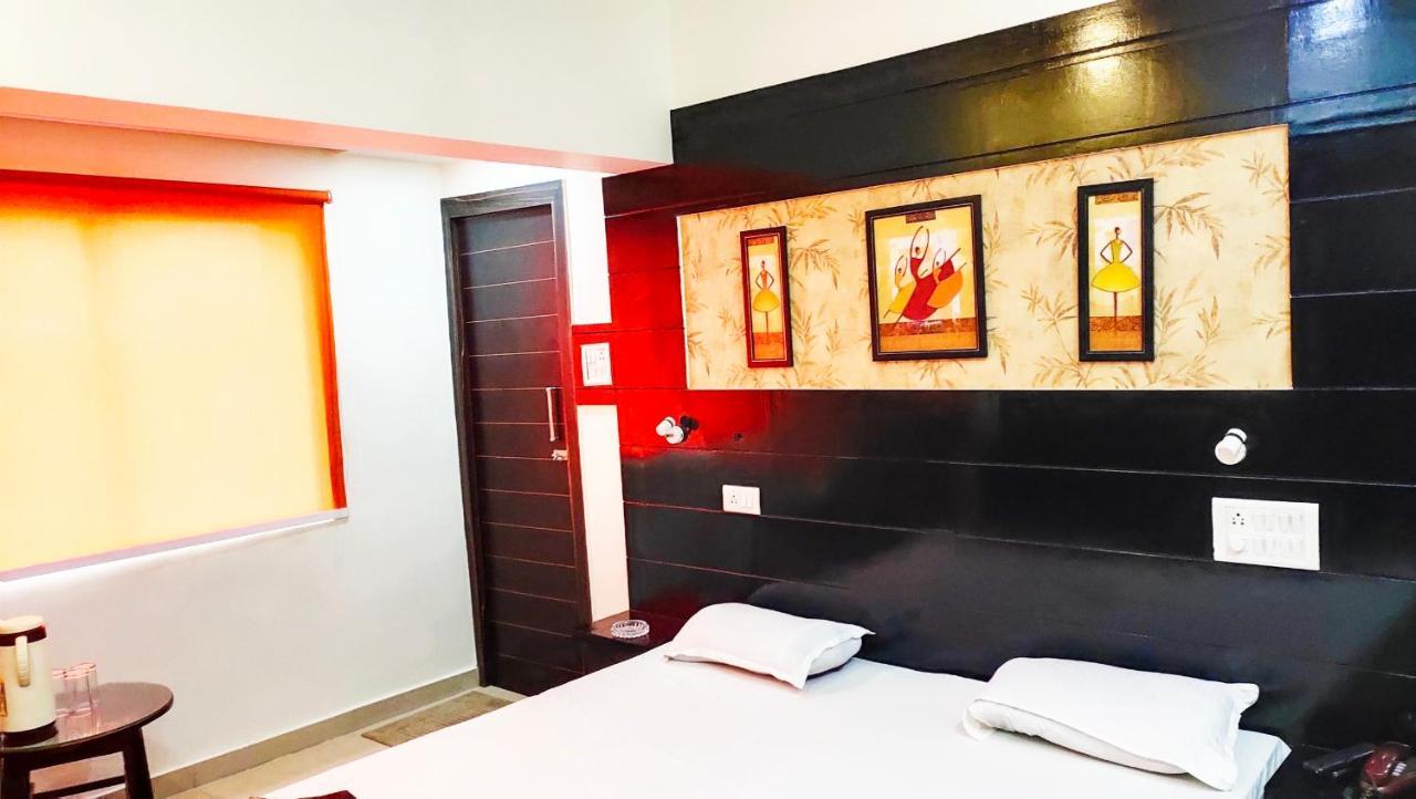 Hotel Shivay Palace Basti Exterior photo